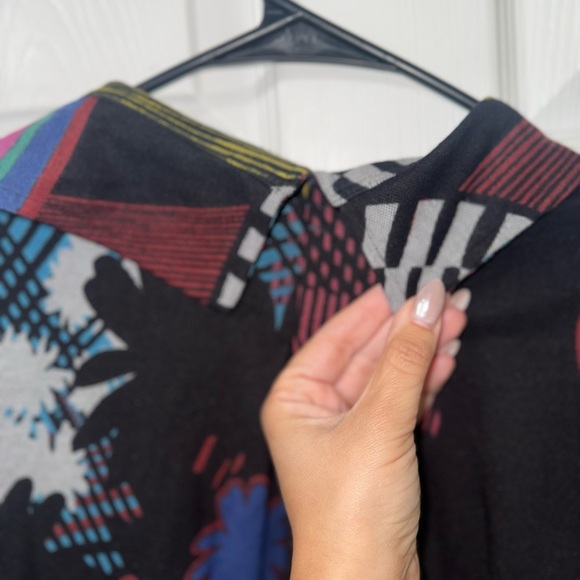 Parsley & Sage Multicolor Graphic Art to Wear Design - Picture 6 of 7